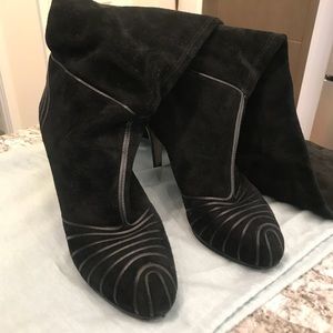 EUC Vicini Suede Thigh High boots